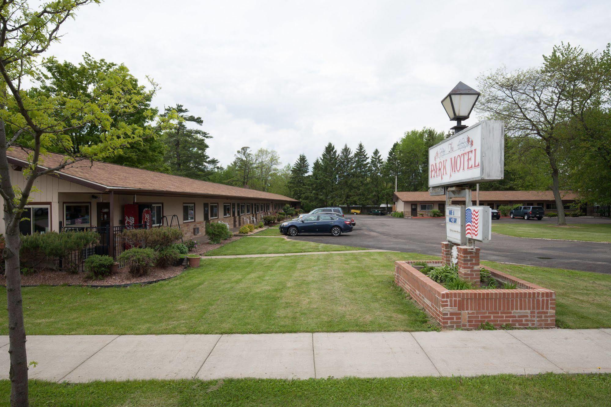 Park Motel Marshfield Extérieur photo